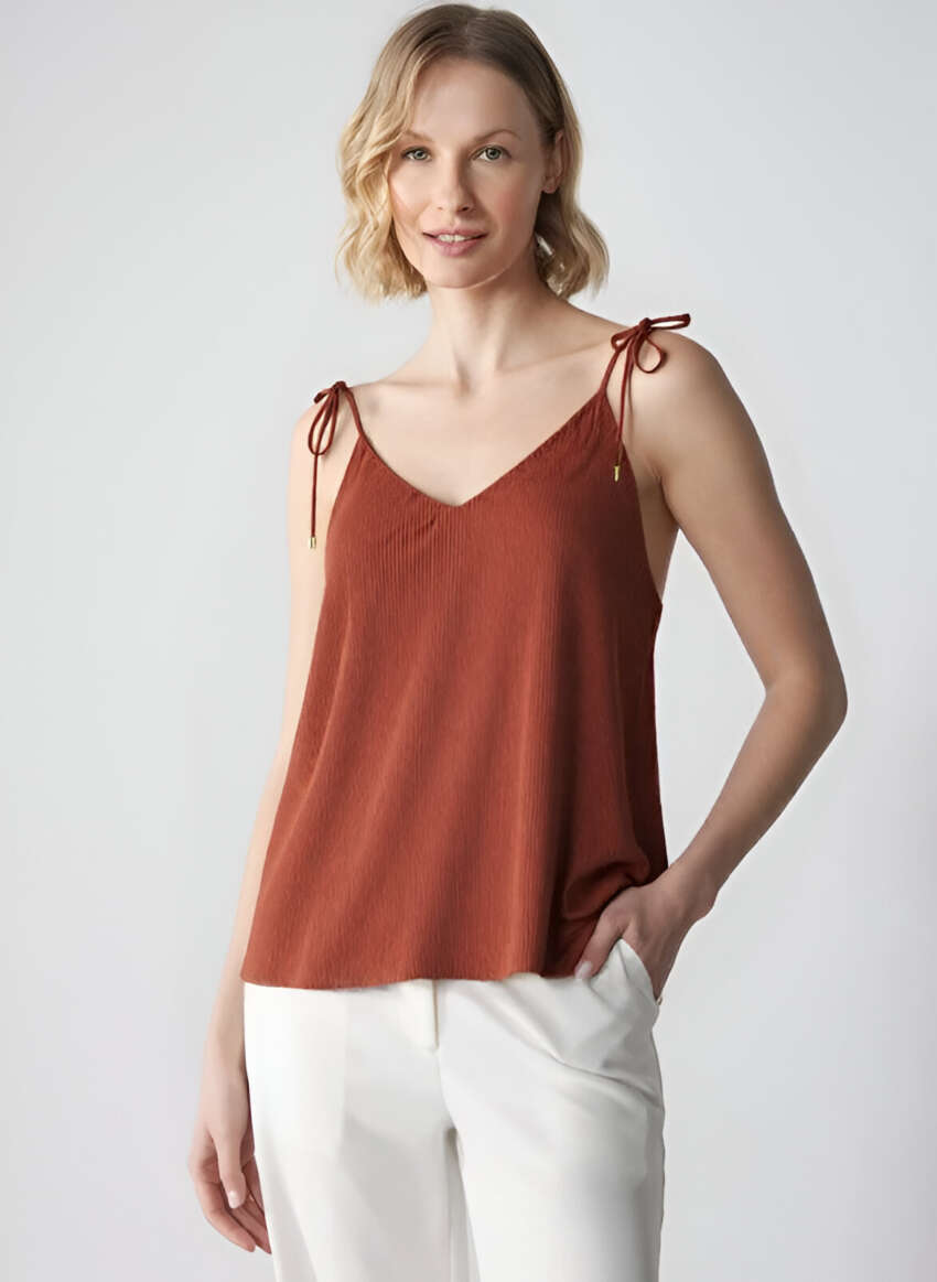 Canotta da Donna a Costine con Scollo a V e Spalline Regolabili con Nodo